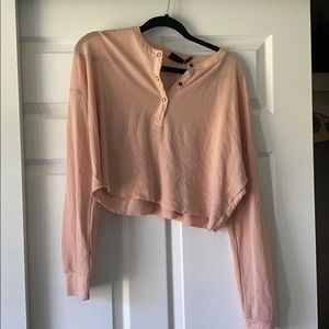 UO pale pink/peach cropped long sleeve